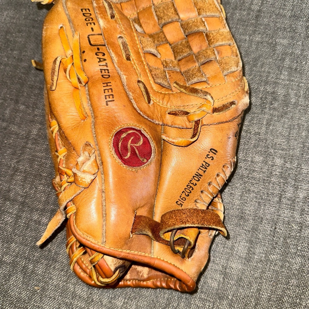 Baseball Glove - image 7